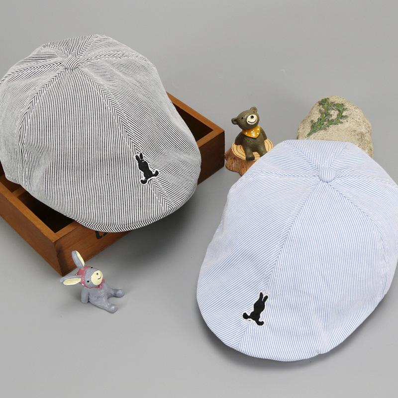 Nón beret in họa tiết caro đáng yêu cho bé