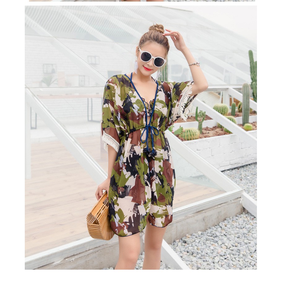 Bộ bơi 3 món (Bikini rằn ri + Áo choàng)