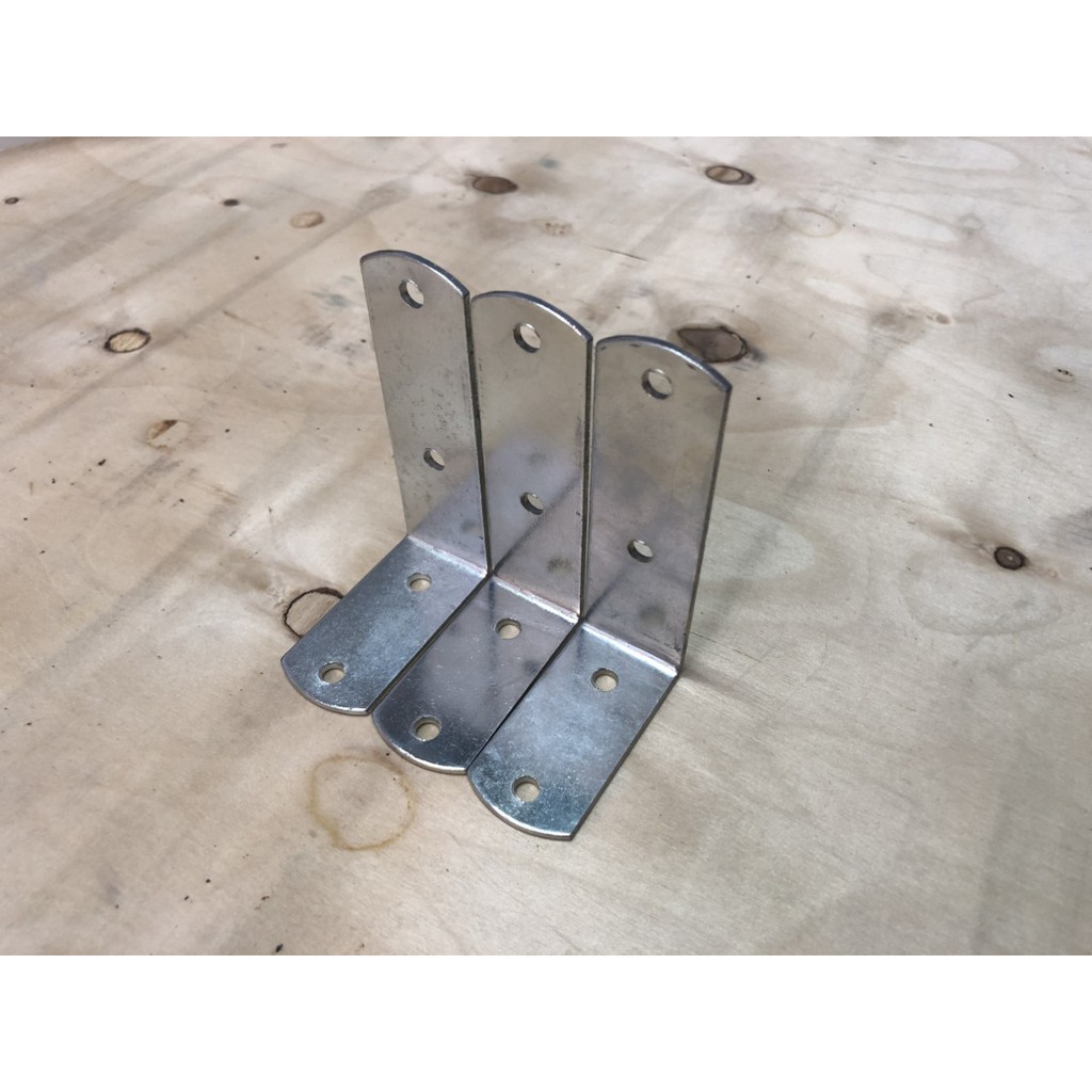 Ke góc vuông chữ L bản rộng 3 cm