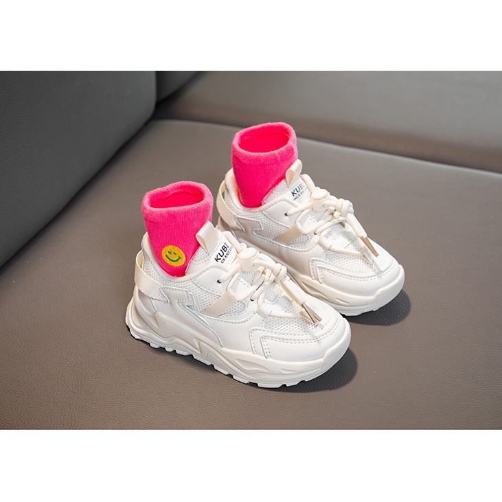 Giày thể thao cho bé năng động tuổi từ 4 đến 10 tuổi (8815). Richkidsstore2021