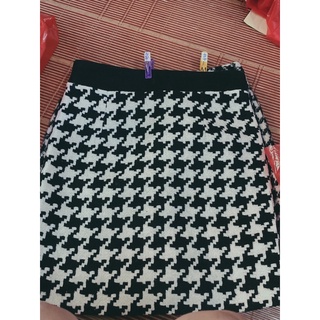 Váy dạ tweed