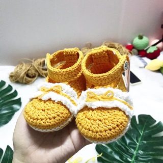 Giày len vàng xinh cho bé 🧶🧶