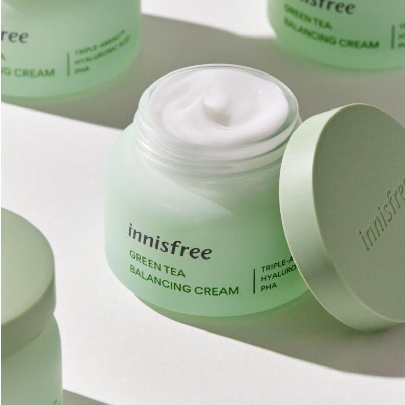 Kem dưỡng da trà xanh innisfree green tea balancing cream