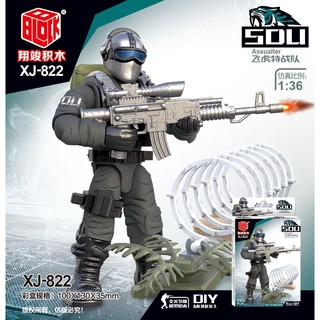 Bộ 8 nhân vật mega blocks XJ822