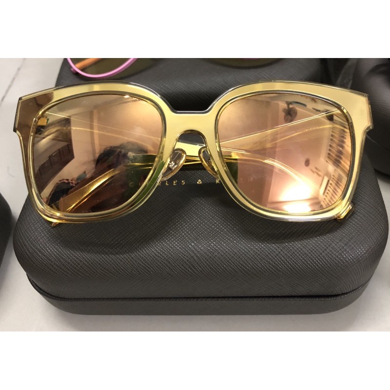 Kính auth new 100%