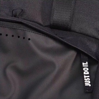 Balo Adidas đơn giản