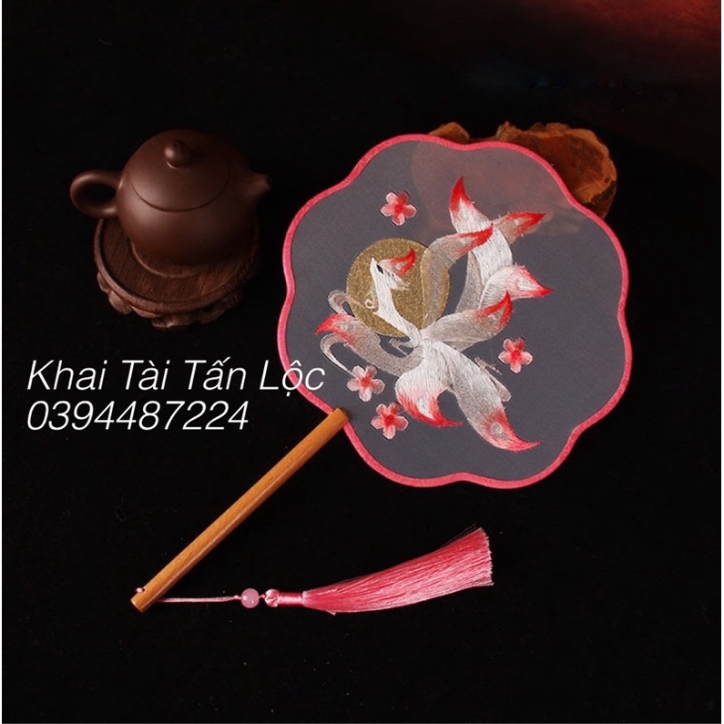 Quạt cổ trang Tô Châu thêu 2 mặt hồ ly và hoa đào