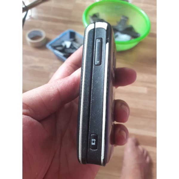 Điện thoại cổ Nắp trượt Nokia 6288 ko pin,kèm sạc
