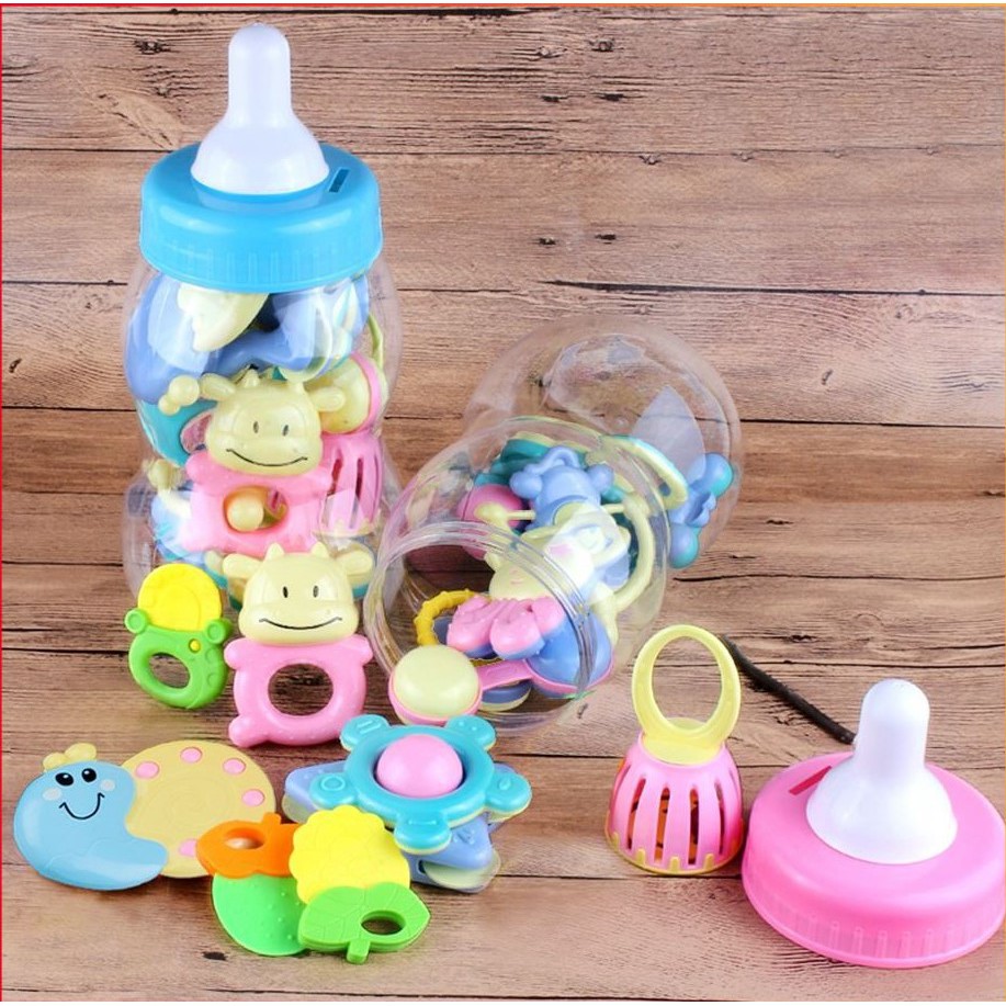 Đồ chơi bình sữa xúc xắc - bình sữa đồ chơi