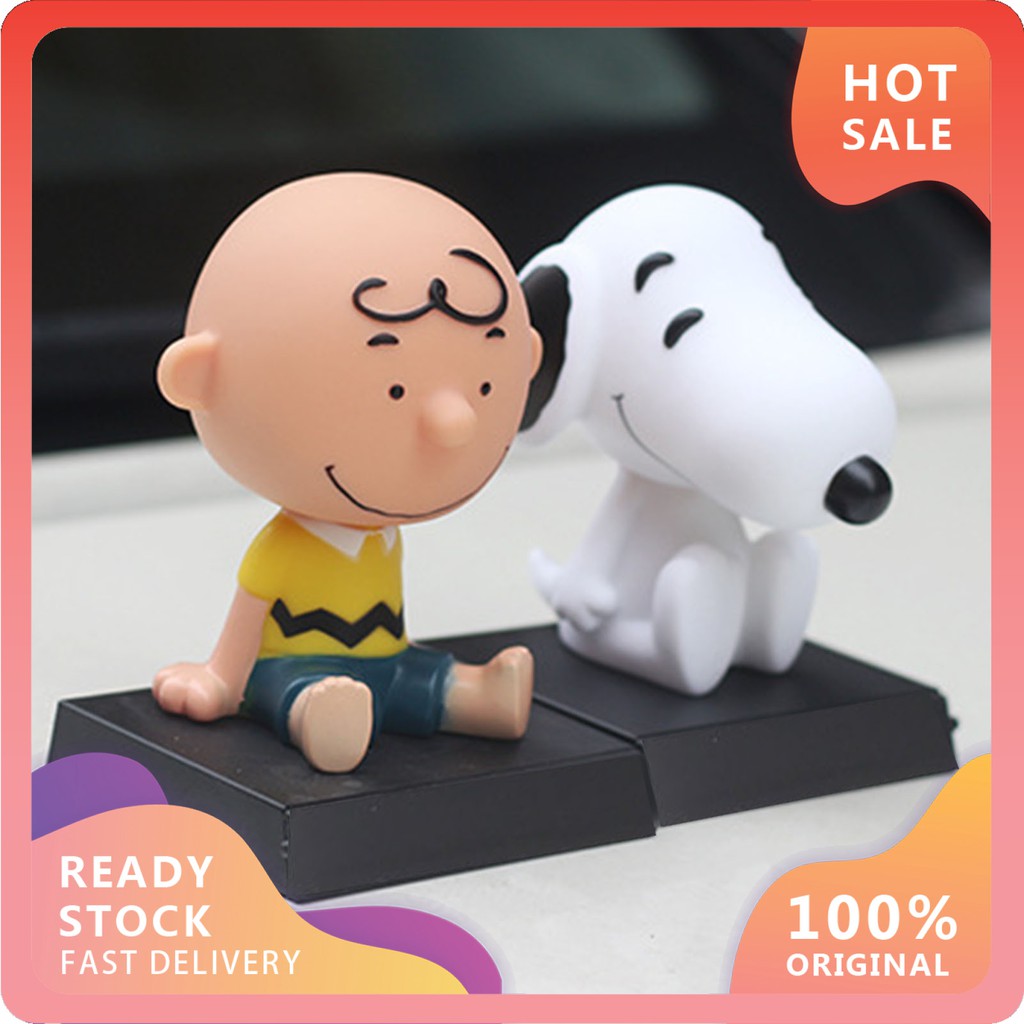 Mô Hình Chú Chó Snoopy Lắc Đầu Đáng Yêu Trang Trí Xe Hơi