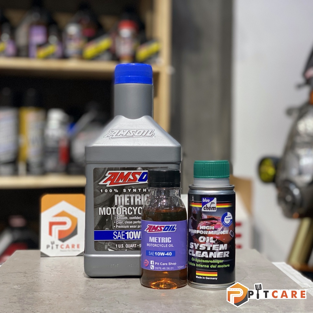 Combo Thay Nhớt Xe Máy Amsoil Metric 10W40 Có Chiết Lẻ Và Dung Dịch Súc Rửa Động Cơ Bluechem 50ml