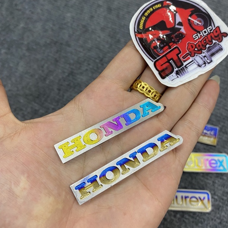 Tem Titan Dán xe, Logo Titan. Tem móc khóa mèo thần tài, tem cánh chim cho các dòng xe