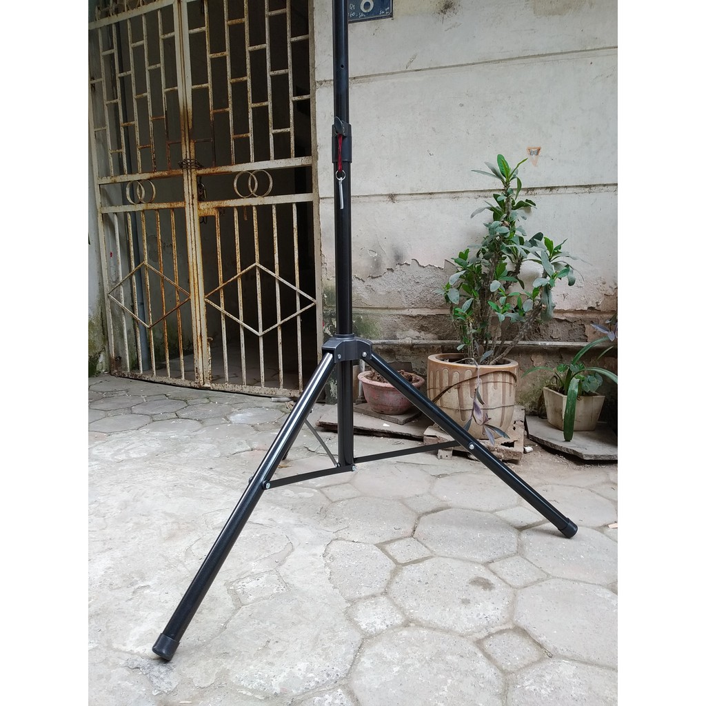 Giá Treo Tivi Di Động Ba Chân Đứng 32 - 55 Inch - Di Chuyển Mọi Nơi Dễ Dàng