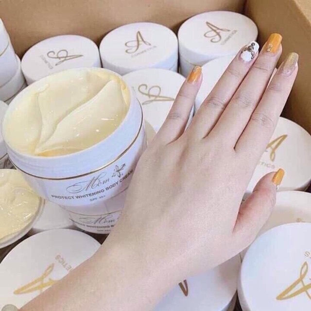 KEM DƯỠNG TRẮNG BODY CHỬ A