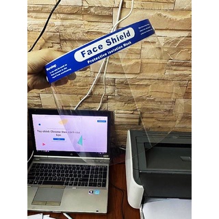 Kính chống dịch, chống giọt bắn