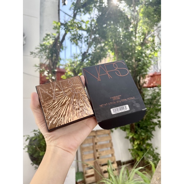 Bảng phấn tạo khối và bắt sáng Nars Summer Solstice Cheek Duo