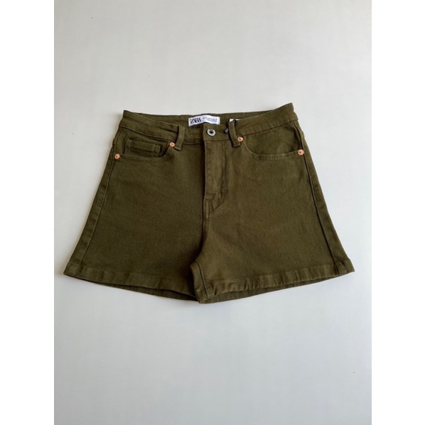 Quần short jeans màu