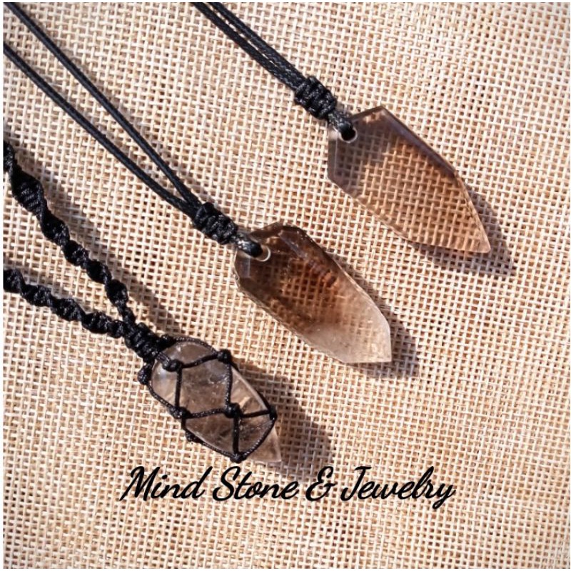 Vòng cổ đá thach anh Smoky quartz