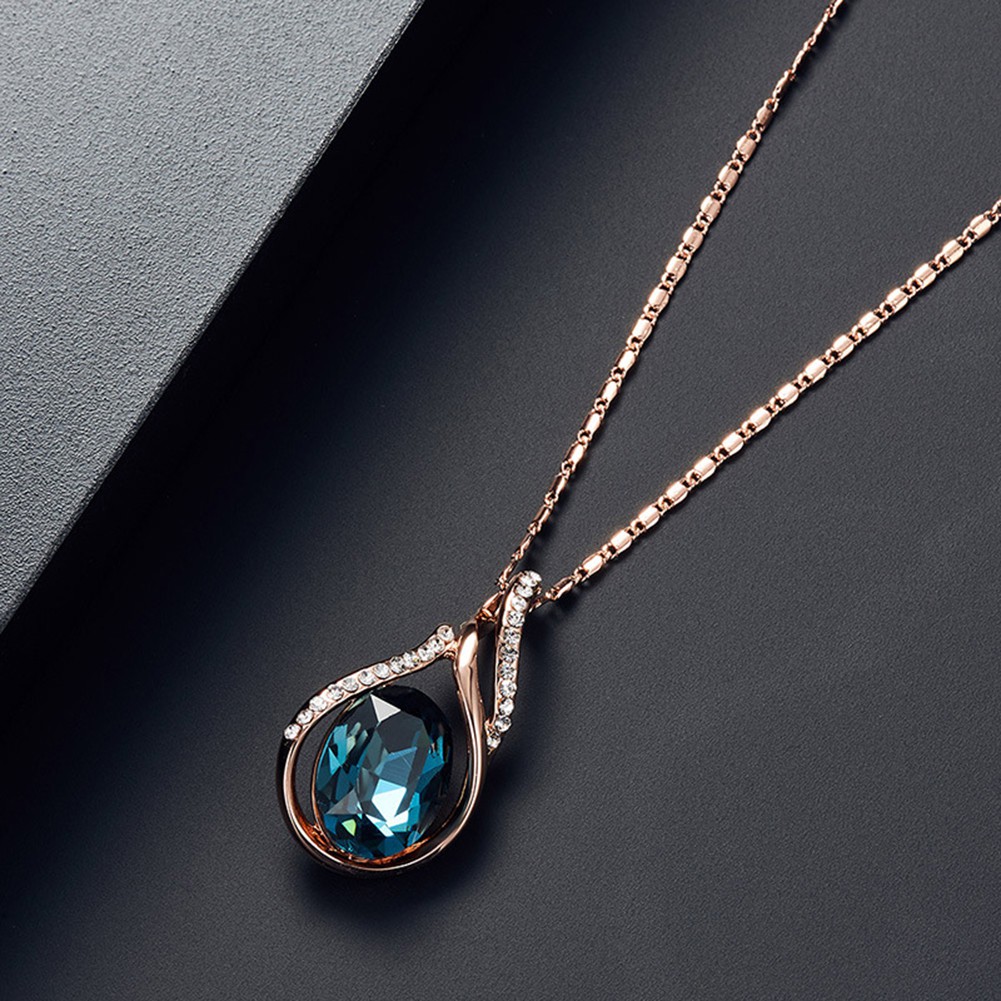 Set Vòng cổ + Bông Tai ĐíNh Kim Cương Giả HìNh Oval