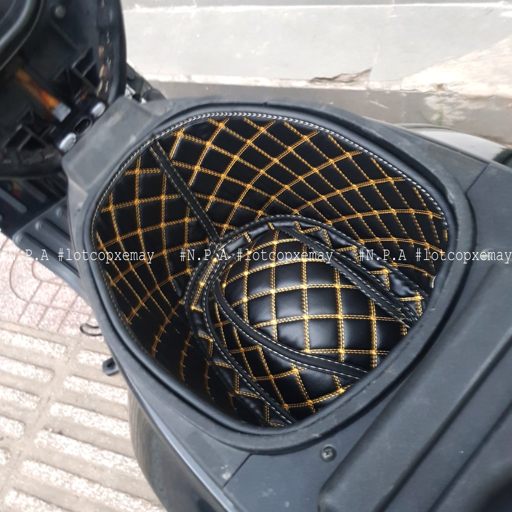 Lót cốp da cách nhiệt và chống sốc cho xe Vespa LX Có Túi da đựng giấy tờ, Bảo Hành 2 năm.