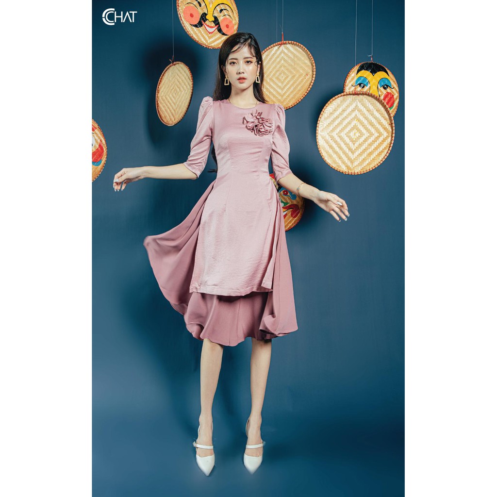 CCHAT Áo dài hoa ngực phối Q34 | BigBuy360 - bigbuy360.vn
