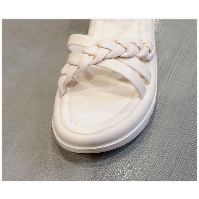 Xăng đan Đế Dày 4Cm Thời Trang Cho Nữ