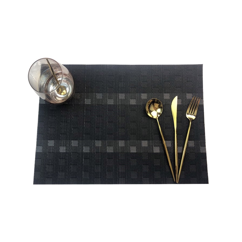 Daiso Thảm Trải Bàn Ăn Kiểu 01