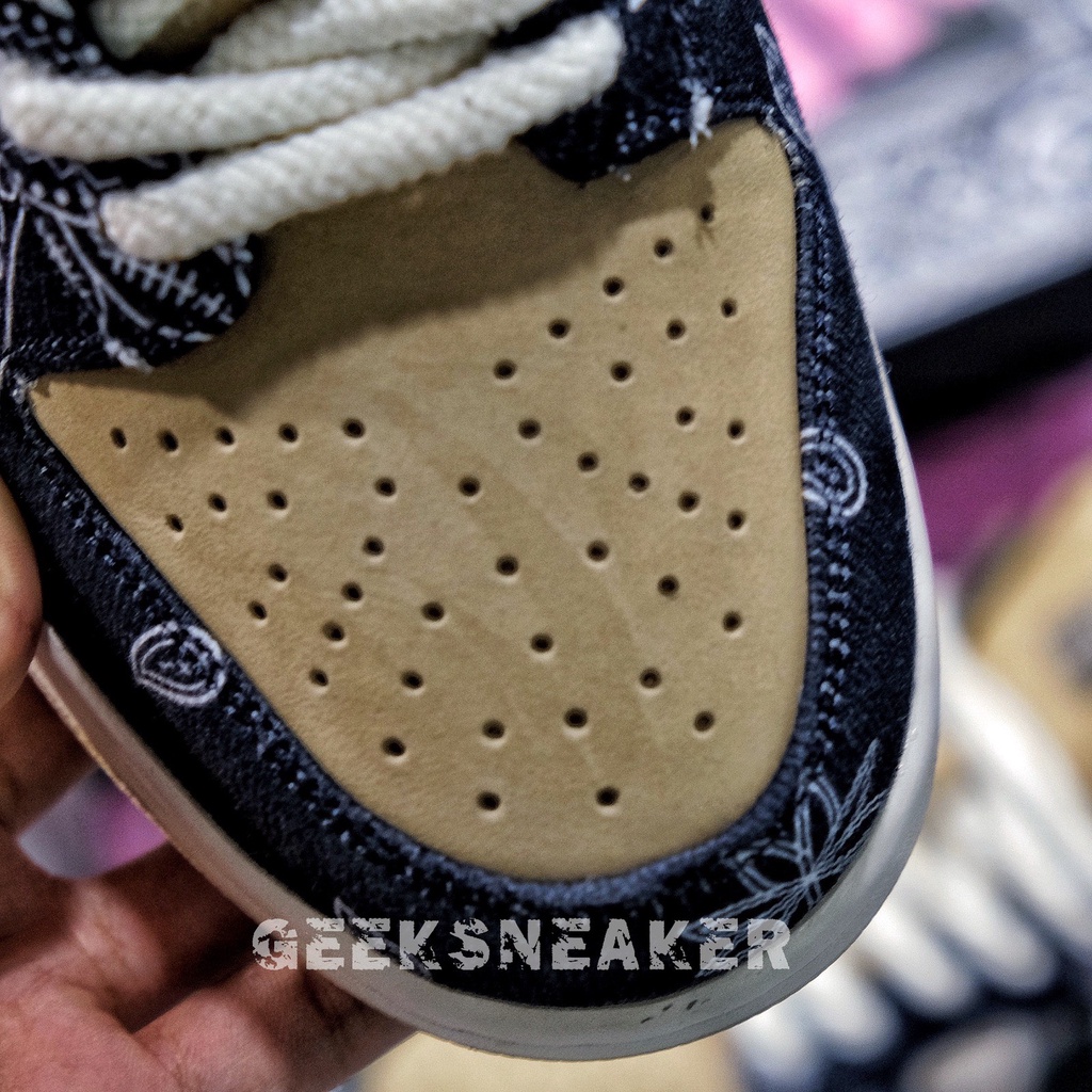 [GeekSneaker] Giày Sneaker SB Dunk Low x Travis Scott - NGuyên bản SC | BigBuy360 - bigbuy360.vn