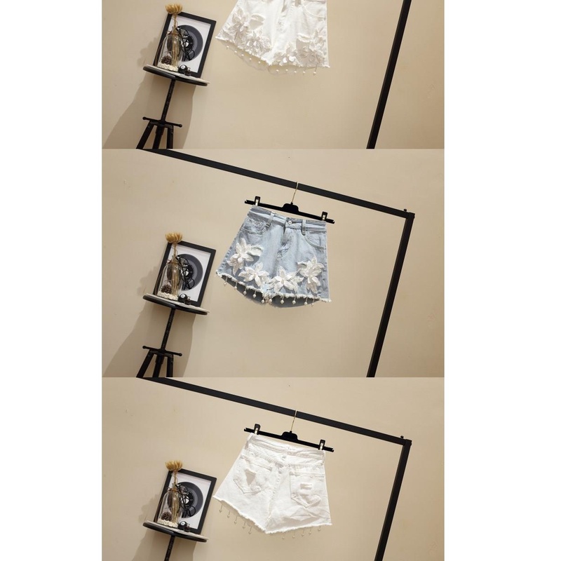 Quần ngắn vải denim lưng cao ống rộng ngoại cỡ thêu họa tiết cho nữ