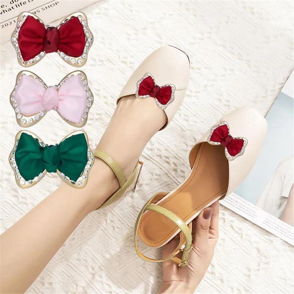 1 Phụ Kiện Khóa Trang Trí Giày Cao Gót Cho Đám Cưới
