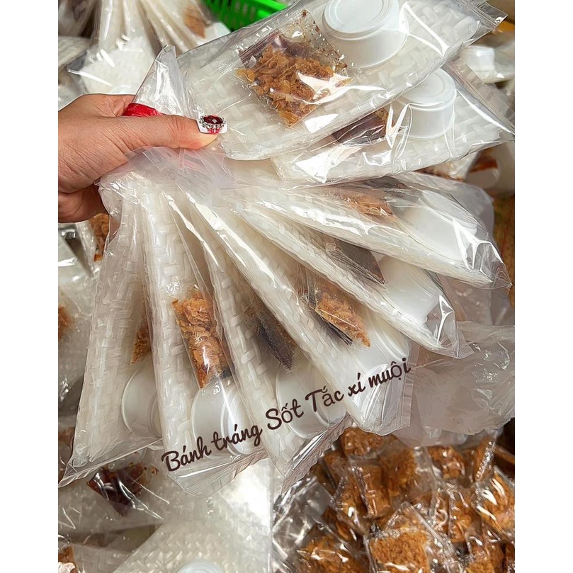 BÁNH TRÁNG CHẤM SỐT XÍ MUỘI KÈM HÀNH PHI GIÒN (HOT) MẪU MỚI