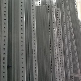 Sắt V lỗ đa năng  siêu rẻ 40x60
