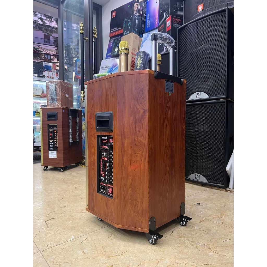 Loa kéo Karaoke Bluetooth JBA J-505B: Bass 40, Có 3 loa, Công suất 500W, Thùng gỗ chắc chắn, 2 Mic không dây vỏ kim loại