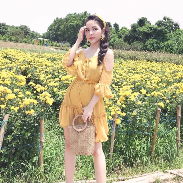 Váy đũi 2 dây hở vai