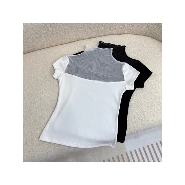 Áo thun cổ cao basic phối ren