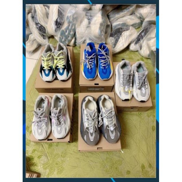 Tết Xả Mới - Giày Yeezy 700 Đen Nâu Trắng Xanh Cầu Vồng Static AL6 . ' # ˇ