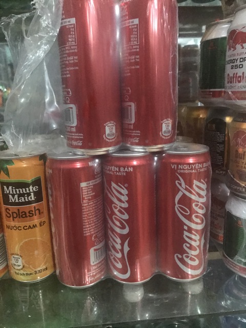 Coca-Cola 330ml Thùng 24 Lon