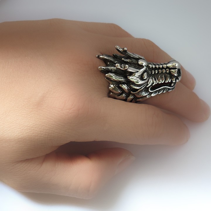 Nhẫn đầu rồng NF788