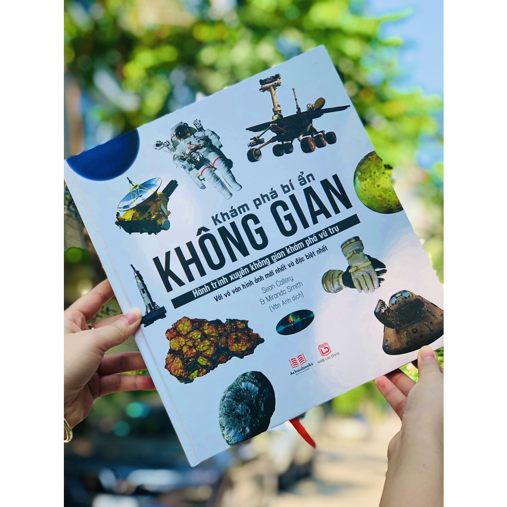 Sách khám phá bí ẩn không gian Á Châu Books bách khoa toàn thư space the definitive visual catalog