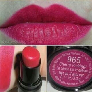 Son lì dạng thỏi Wet n wild Mỹ