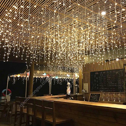 Dây Đèn Led Rèm NGÂN HÀ Ngang 8m, Dài 0.6m 240Leds