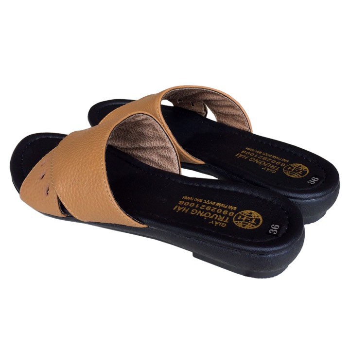 Dép nữ da bò  quai ngang Màu đen Trường Hải Đế Cao su không trơn  DN250