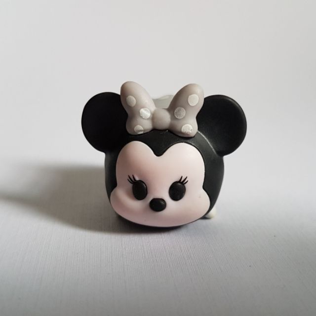 [Siêu hiếm] Disney Tsum Tsum Minnie trắng đen