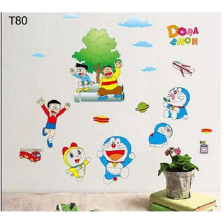 Decal dán tường doremon T80
