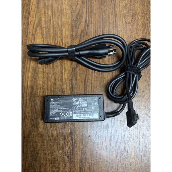 Sạc laptop HP type C 45W zin chính hãng(hàng theo máy)