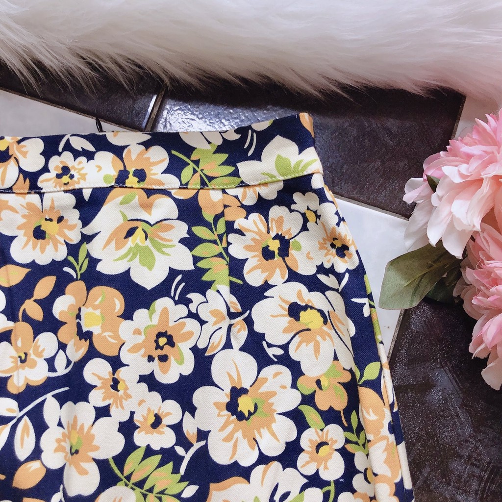 Chân váy hoa công sở chất kaki co dãn nhẹ màu vàng | BigBuy360 - bigbuy360.vn