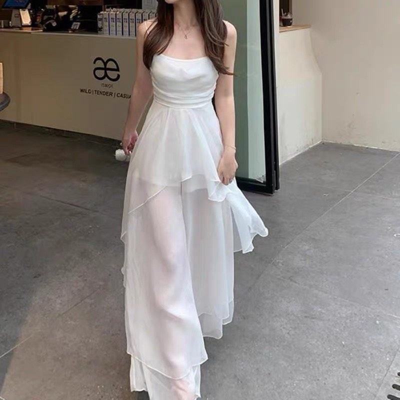 JUMPSUIT TRẮNG 2 DÂY FORM DÀI