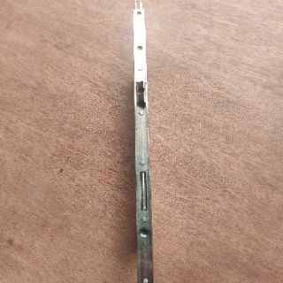 Khóa tay gạt lẫy gà