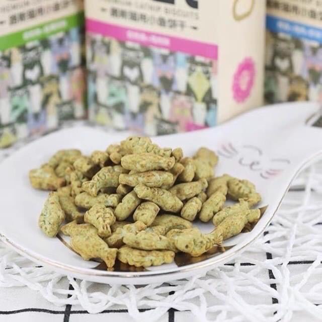 Bánh thưởng ăn vặt cho mèo, bánh cá catnip Luscious