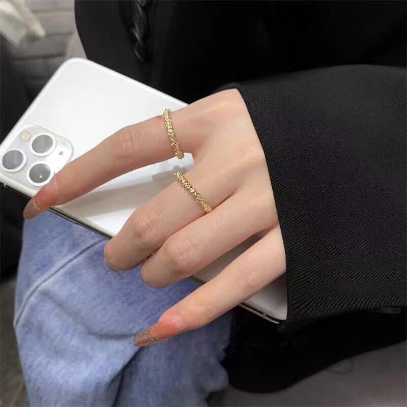 Nhẫn Thiết Kế Đơn Giản Thời Trang Cho Cặp Đôi